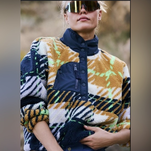 Free People Jackets & Blazers - Free People Multicolor Fleece Jacket